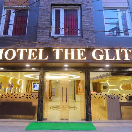 Hotel Glitz - Walk In From New Delhi Railway Station Nova Deli Exterior foto