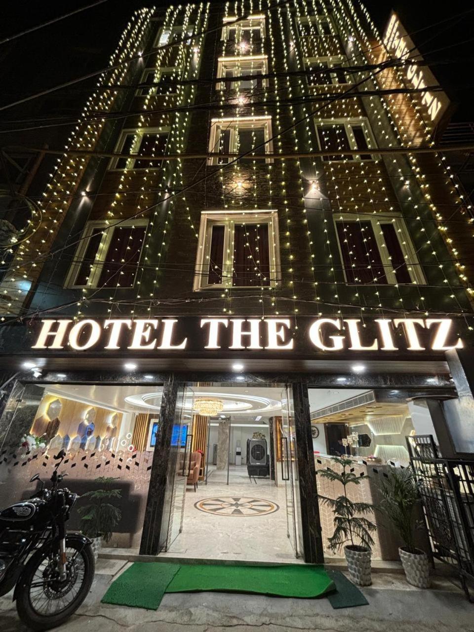 Hotel Glitz - Walk In From New Delhi Railway Station Nova Deli Exterior foto