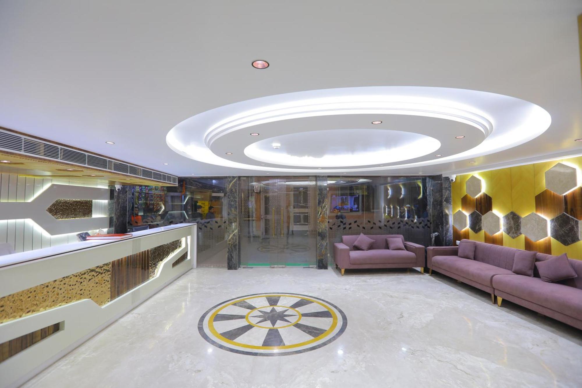 Hotel Glitz - Walk In From New Delhi Railway Station Nova Deli Exterior foto