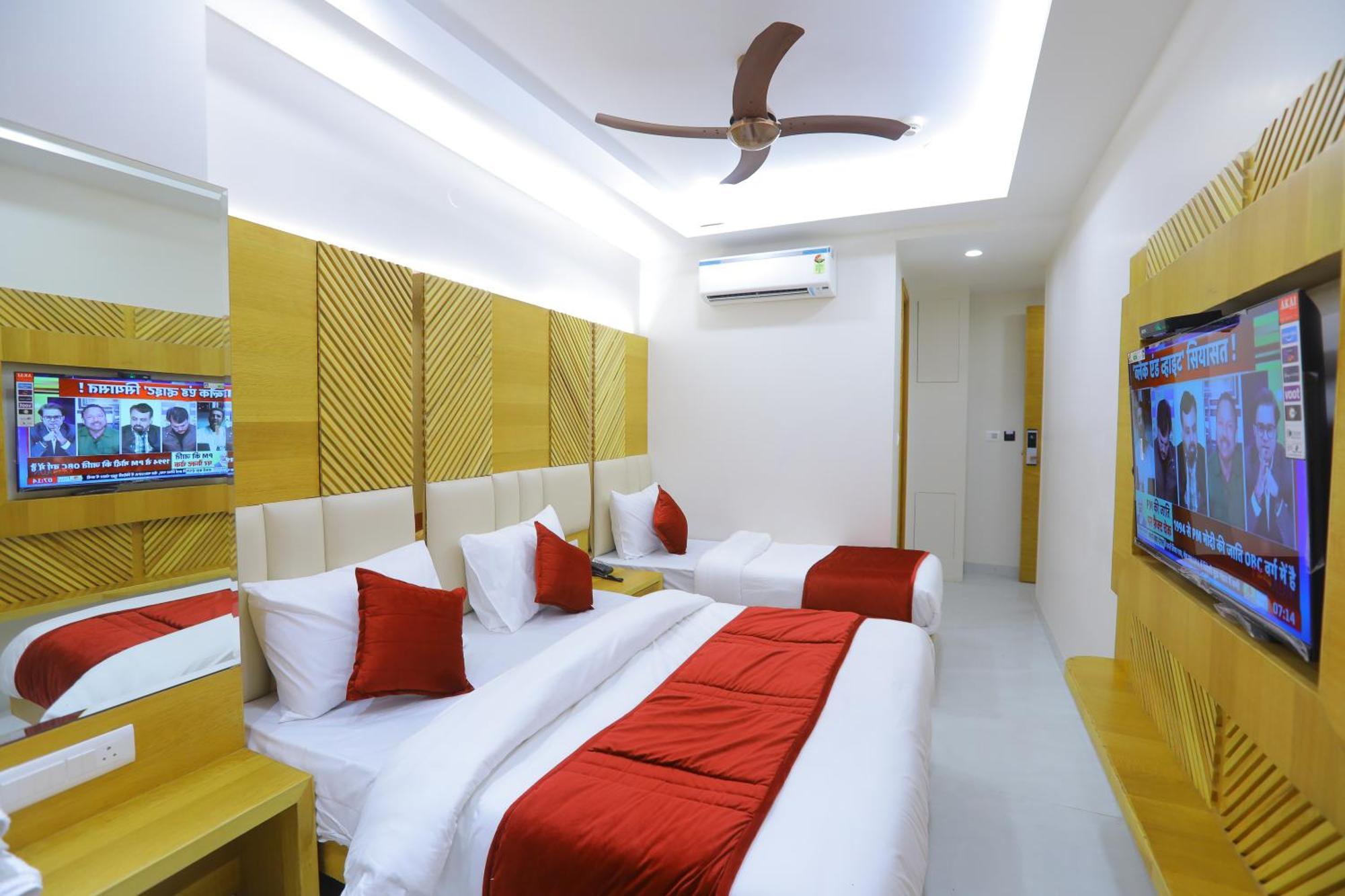 Hotel Glitz - Walk In From New Delhi Railway Station Nova Deli Exterior foto